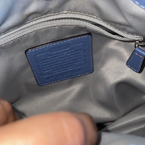 Light blue Coach cross body - Picture 4 of 7